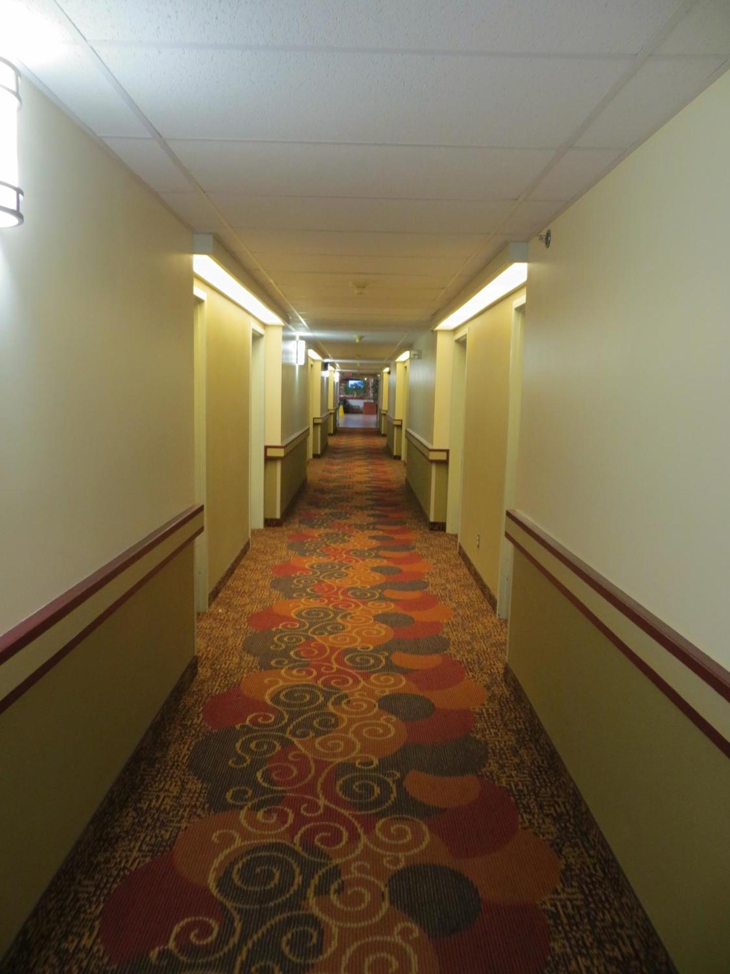 Super 8 By Wyndham Sherwood Park/Edmonton Area Экстерьер фото