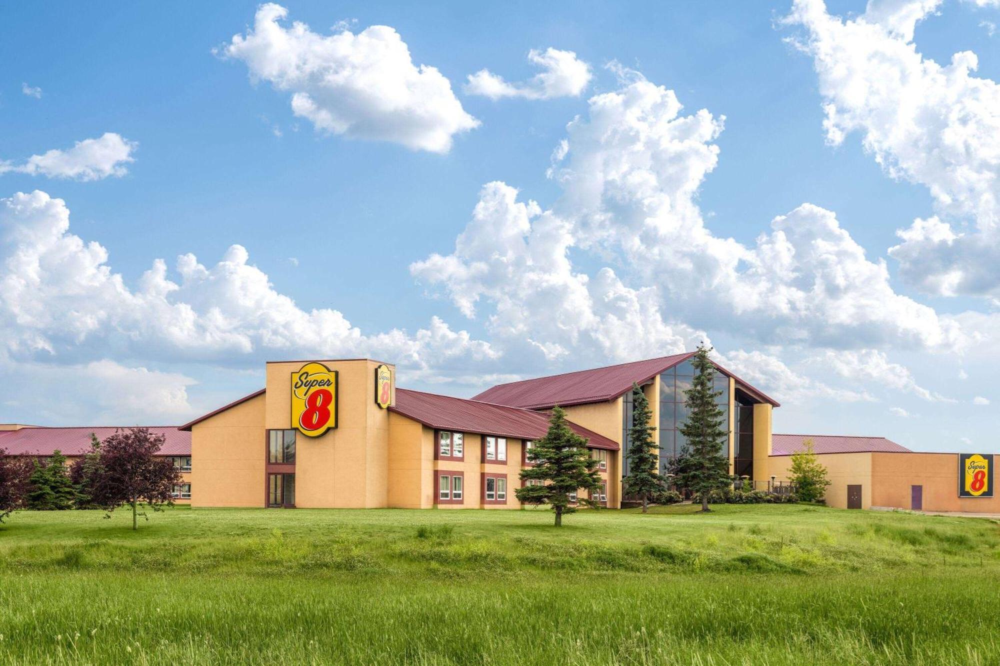 Super 8 By Wyndham Sherwood Park/Edmonton Area Экстерьер фото