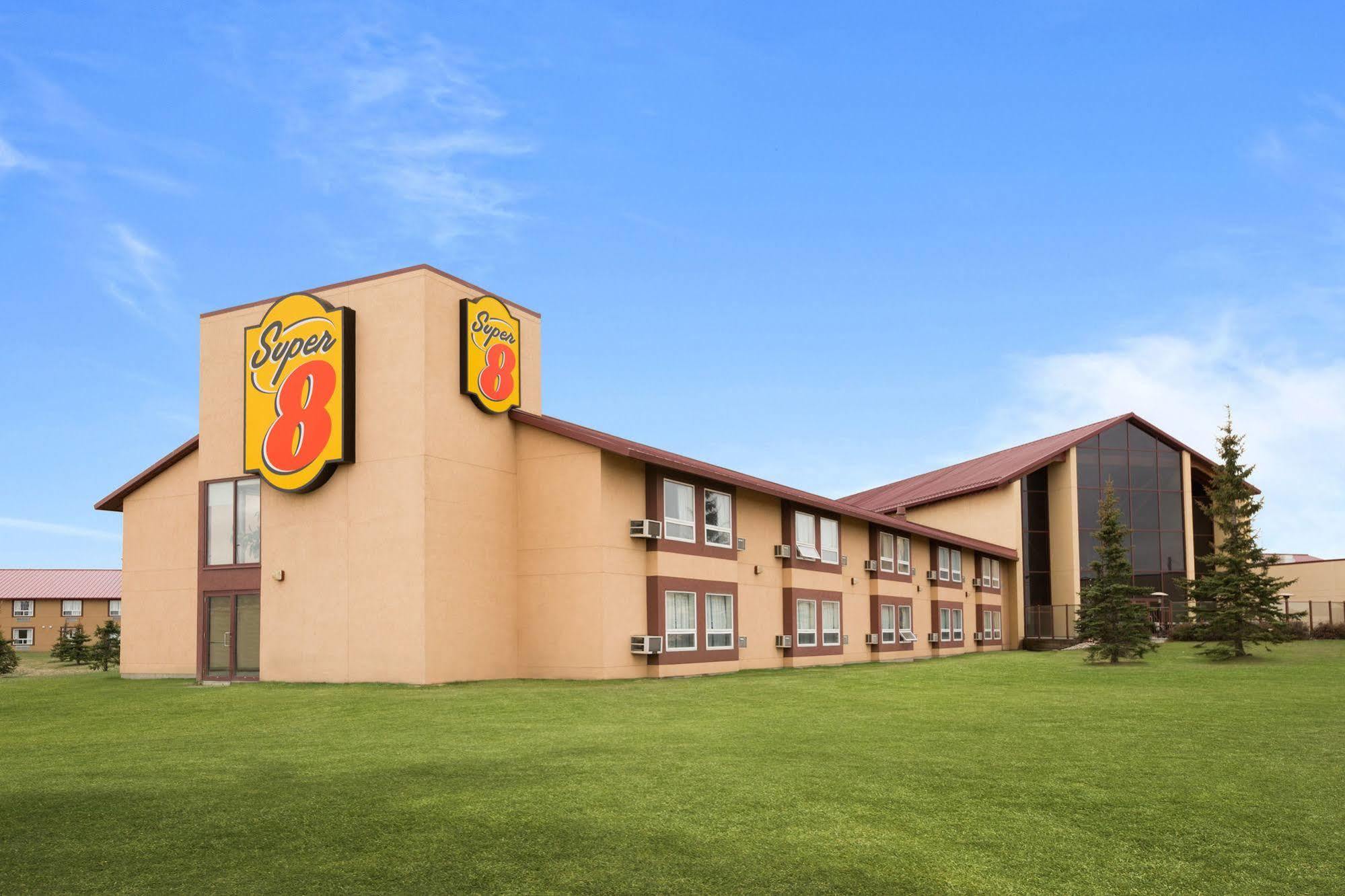 Super 8 By Wyndham Sherwood Park/Edmonton Area Экстерьер фото